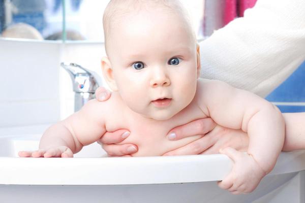 Should I bathe my Baby in Tap Water?